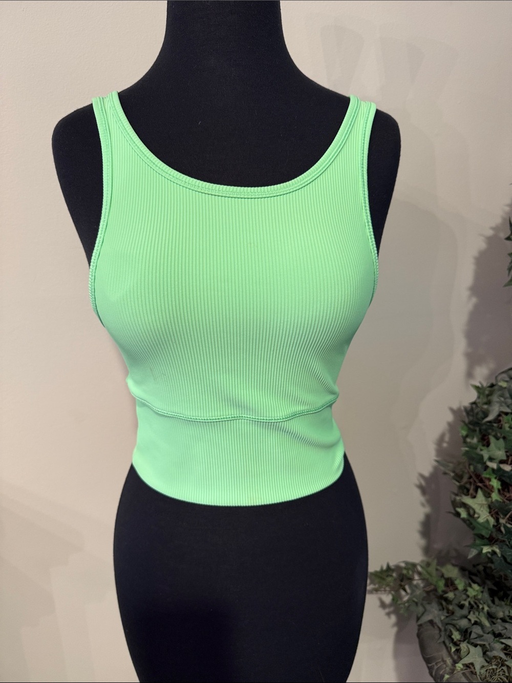 Ribbed Scoop Neck Tank Top - Mint Green size medoum